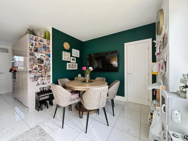Lofted Drive, Wellington, TF1, photo 3