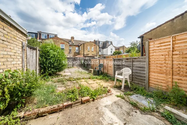 Photo 3 — Pevensey Road, Tooting, London, SW17
