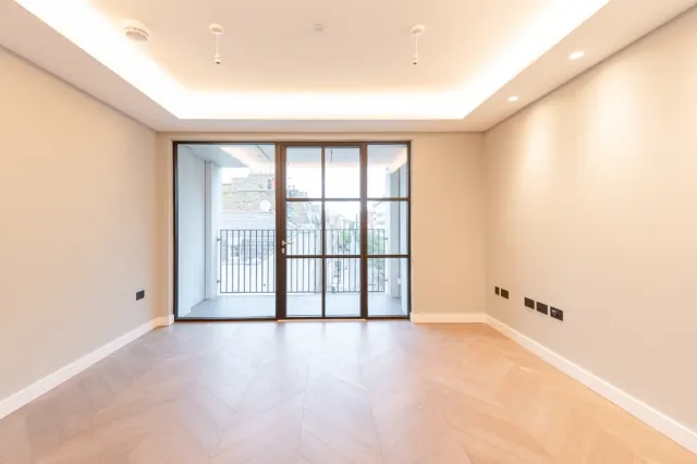 Cleveland Street, Fitzrovia, W1T, photo 3