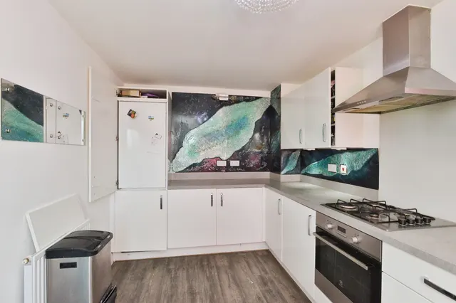 Burney Drive, Eagle Farm South, MK17, photo 3