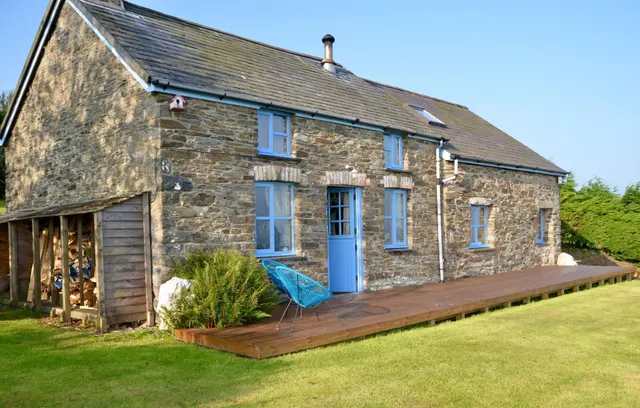 Talybont, SY24, photo 1