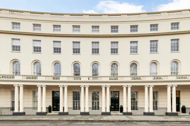 Park Crescent, Marylebone, London, photo 1
