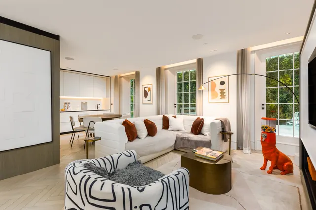 Photo 2 — Park Crescent, Marylebone, London