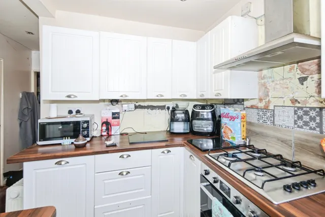 St. Leonards View, Dordon, B78, photo 2