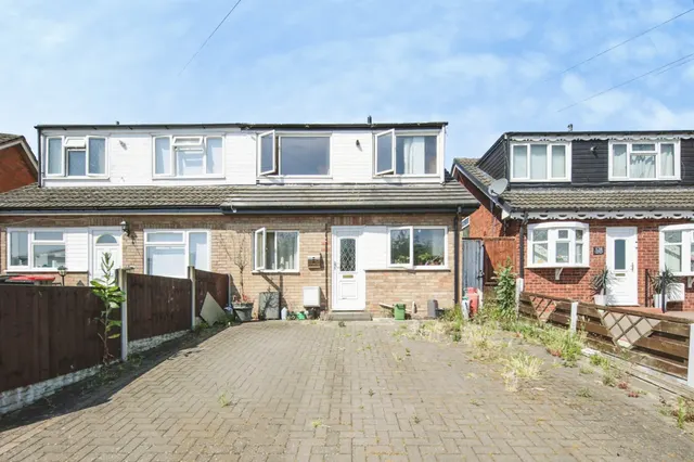 St. Leonards View, Dordon, B78, photo 1
