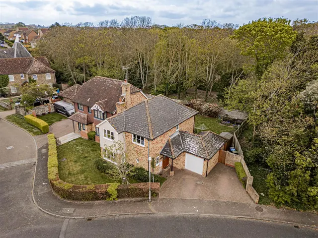 Northbourne Way, Margate, Kent, CT9 3NS, photo 1