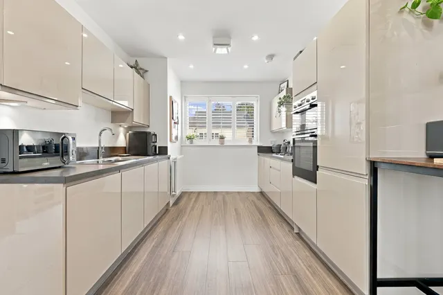 Helena Crescent, Fairfield, SG5, photo 2