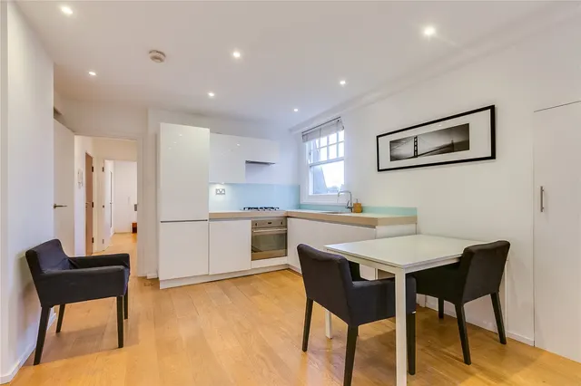 Culford Gardens, London, SW3, photo 2