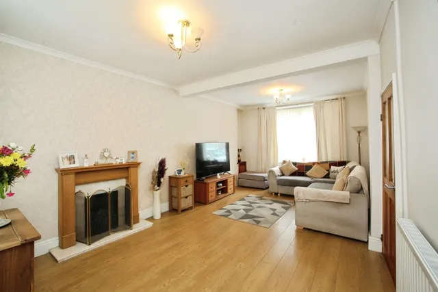 Prichard Street, Porth, CF39, photo 3
