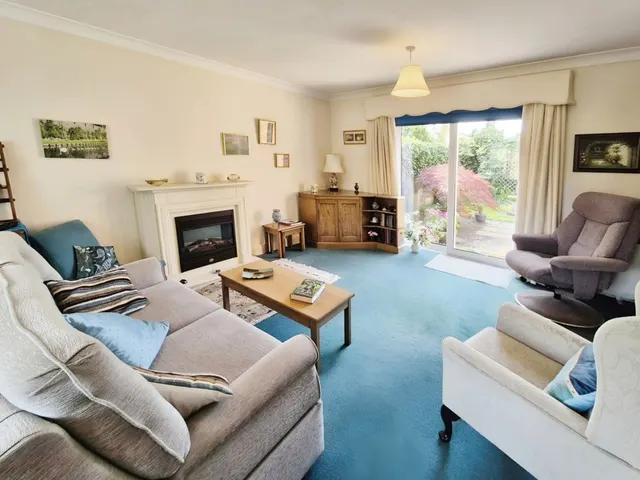 Photo 3 — Coverdale Court, Yeovil