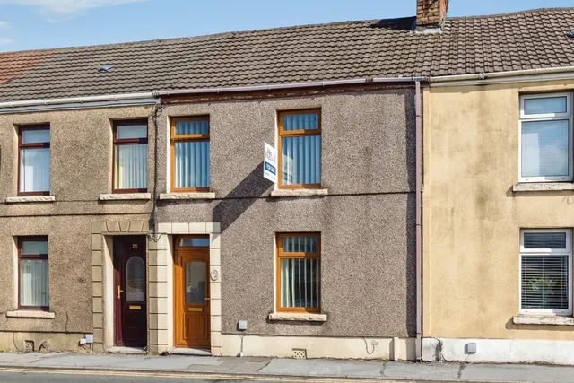 Llandafen Road, Llanelli, SA14, photo 1
