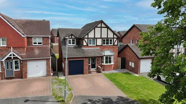 Allman Close, Crewe, CW1, photo 1