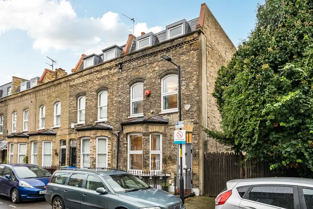 Searles Road, SE1, photo 1