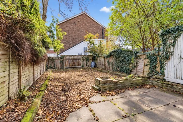 Champion Hill, London, SE5, photo 2