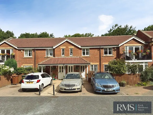 Newcastle Upon Tyne NE3 2DH, NE3, photo 1