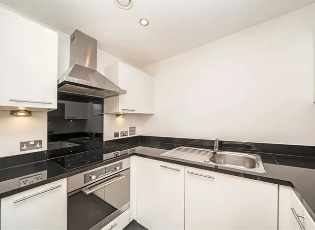Mill Lane, New Cross, SE8, photo 3