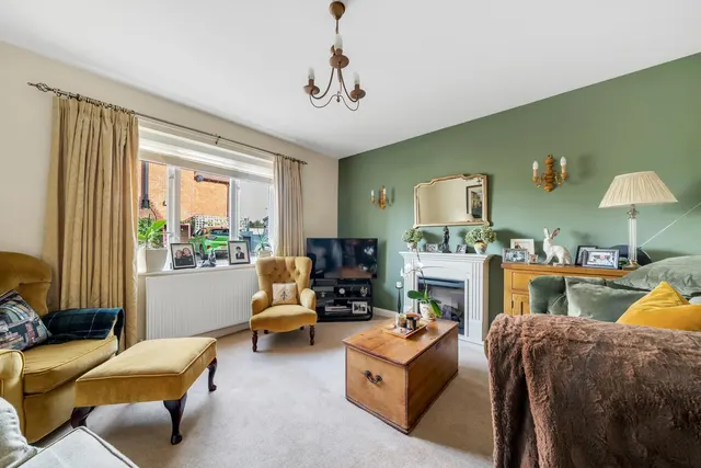 East Burton Road, Wool, BH20, photo 2