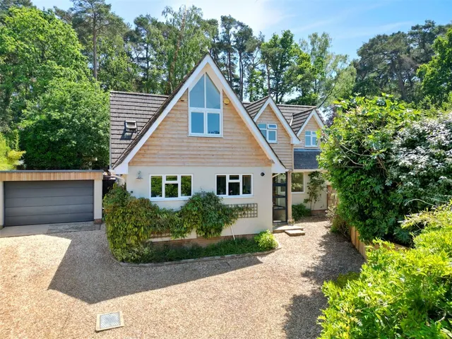 Lonnen Road, Colehill, Wimborne, Dorset, BH21, photo 1