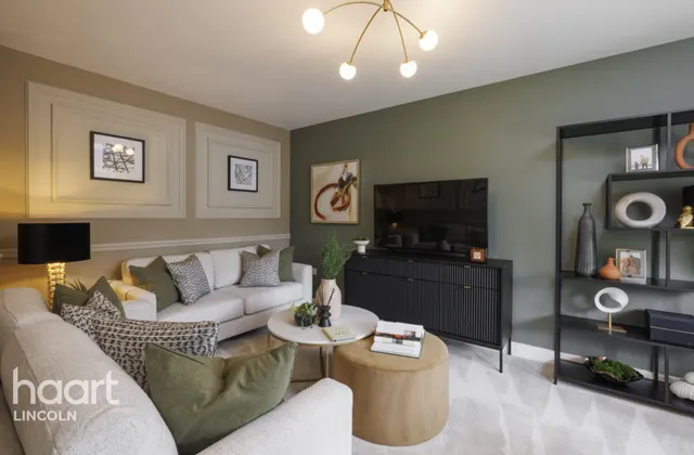 The Colleys, Grantham, NG31, photo 2