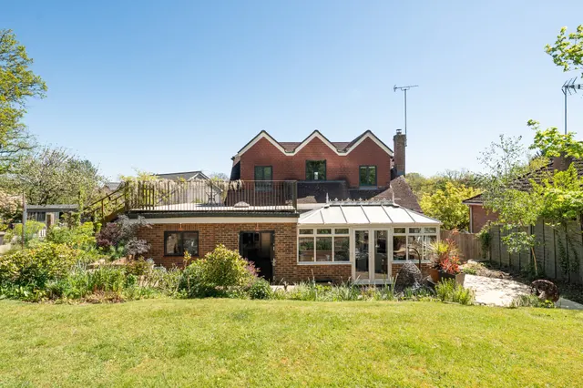 Woodside Close, Chiddingfold, GU8, photo 1