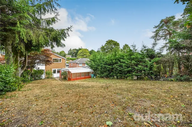 Photo 2 — Pine Grove, Lickey, Bromsgrove, Worcestershire, B45 8HE