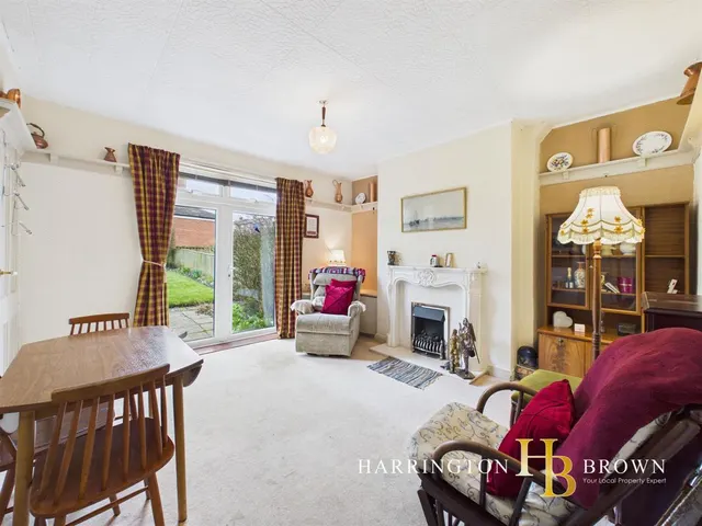 Photo 2 — Oak Terrace, Leadgate