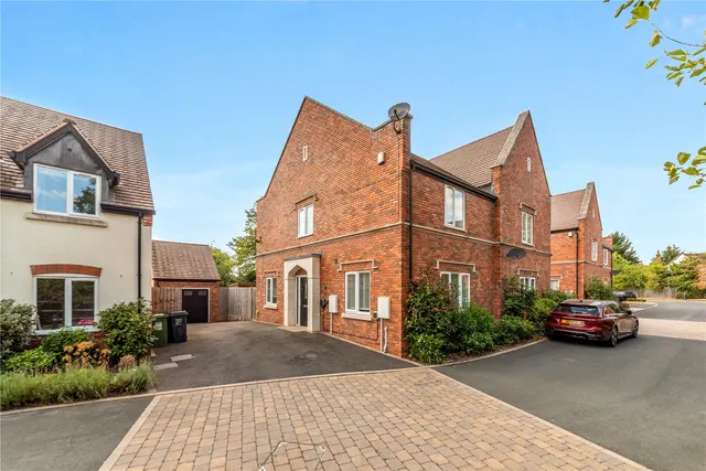 Packington Close, Winyates Green, Redditch, Worcestershire, B98 0FZ, photo 1