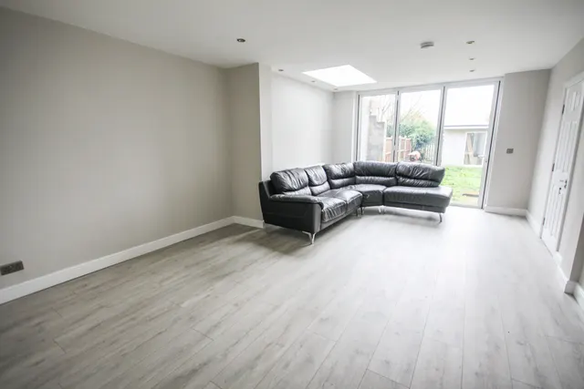 Corporation Road, Chelmsford, CM1, photo 2