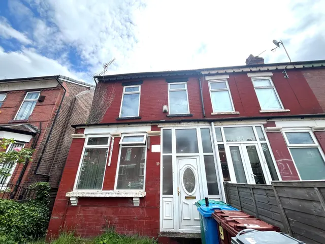 Osborne Road, Levenshulme, M19 2DU, photo 1