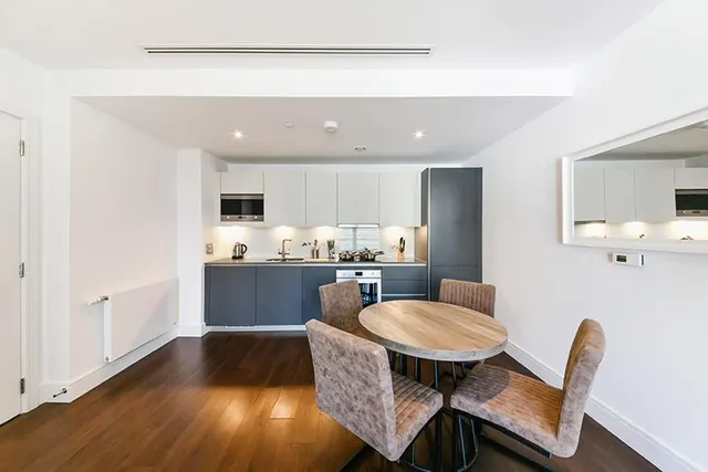 Harbour Way, London, E14, photo 2
