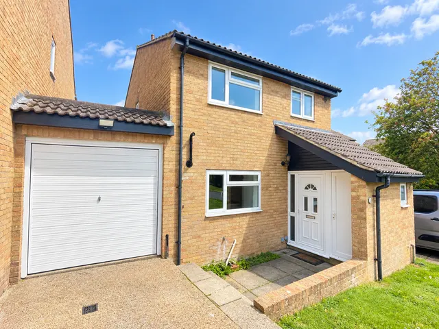Glynn Rise, Peacehaven, BN10, photo 1