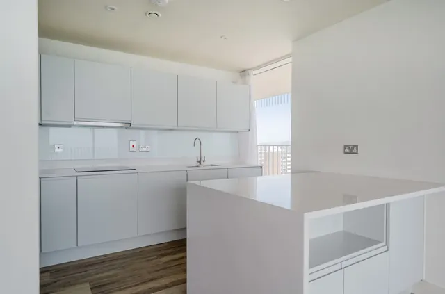 Brighton Road, Worthing, BN11, photo 2
