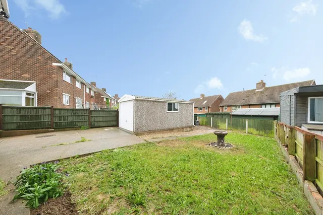 Photo 3 — Chestnut Drive, Shirebrook, Mansfield, Derbyshire, NG20