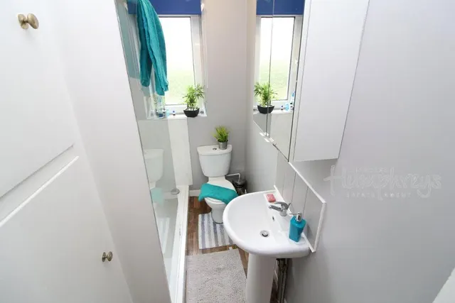 Pickmere Road, S10, photo 3