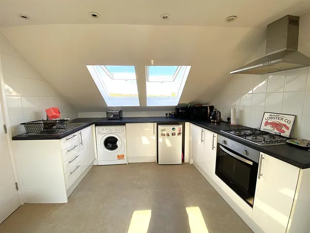 Claremont Road, Seaford, photo 1