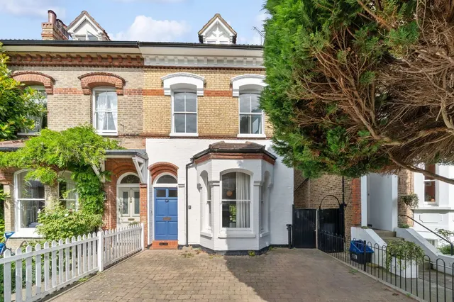 Rosemont Road, Richmond, Surrey, TW10 6QL, photo 1