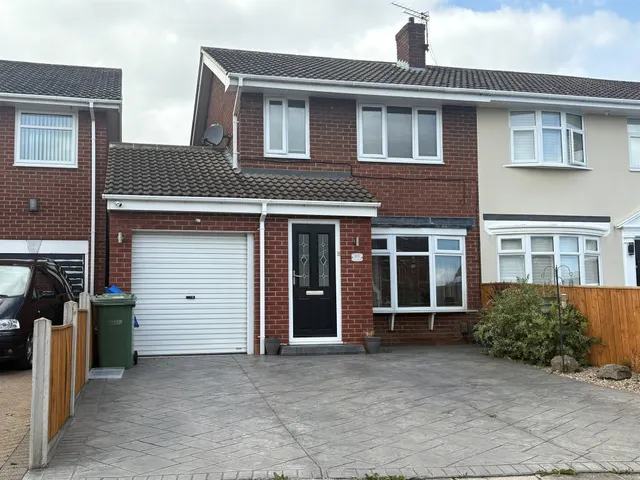 Chadderton Drive, Thornaby, Stockton-On-Tees, photo 1