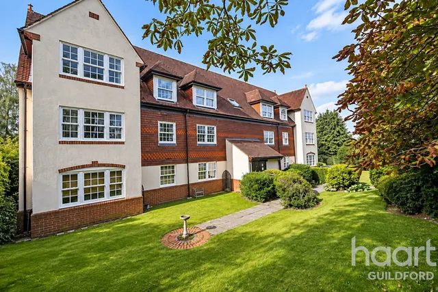 Guildford, GU1, photo 1