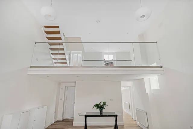 Harleyford Road, London, SE11, photo 2