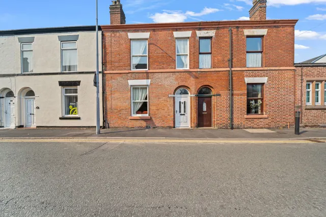 Church Street, Leigh, Leigh, WN7 1QH, photo 1