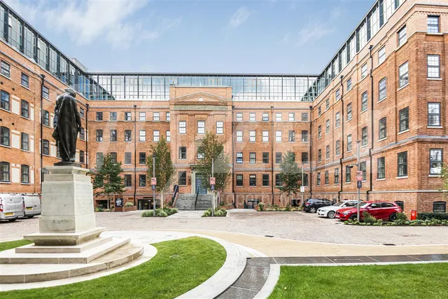 The Factory, Memorial Avenue, Slough, SL1 3GY, photo 1