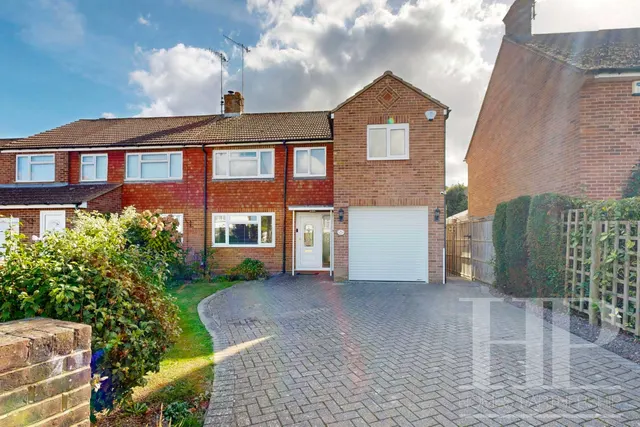 Church Lane, Copthorne, RH10, photo 1