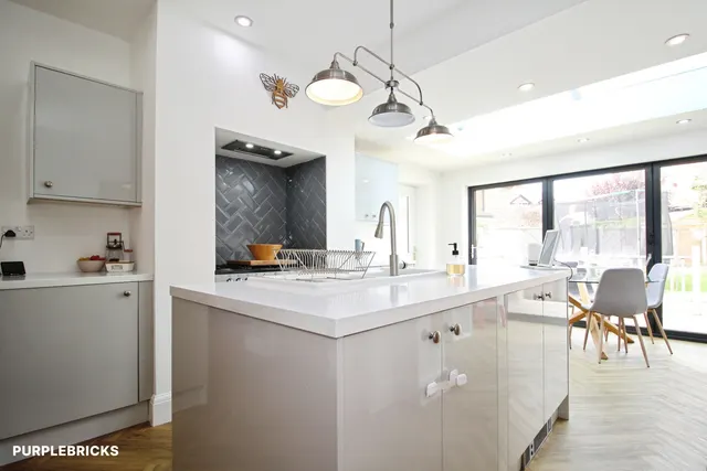 Sandybank Avenue, Leeds, LS26, photo 2