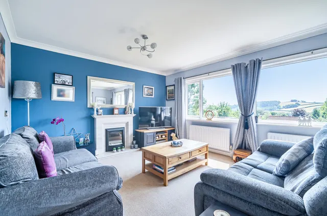 Jury Road, Dulverton, TA22, photo 3
