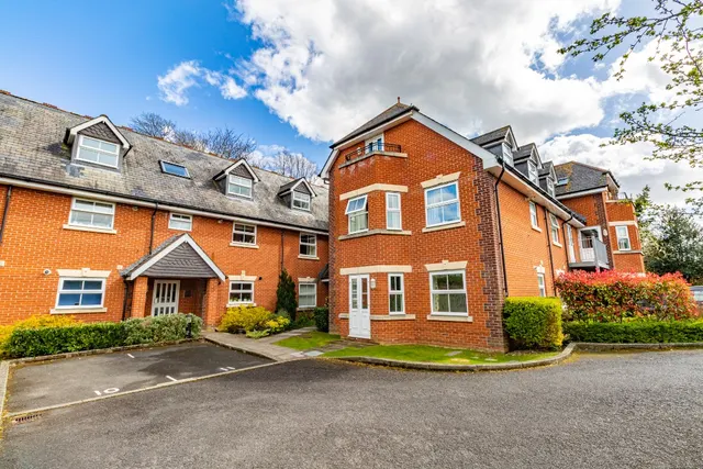 Kilworth Court, Andover, photo 1