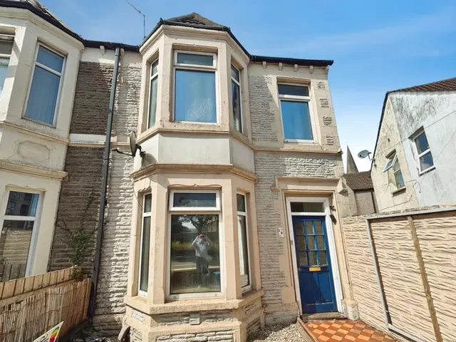 Leckwith Road, Canton, CF11, photo 1