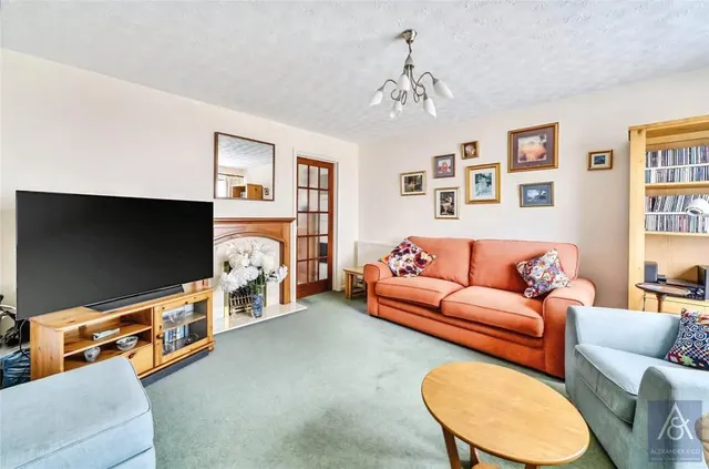 Portfield Close, Buckingham, MK18, photo 3