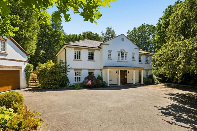 Hambledon Park, Hambledon, Godalming, Surrey, GU8 4ER, photo 1