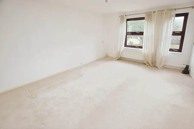 Commercial Road, EX2, photo 2
