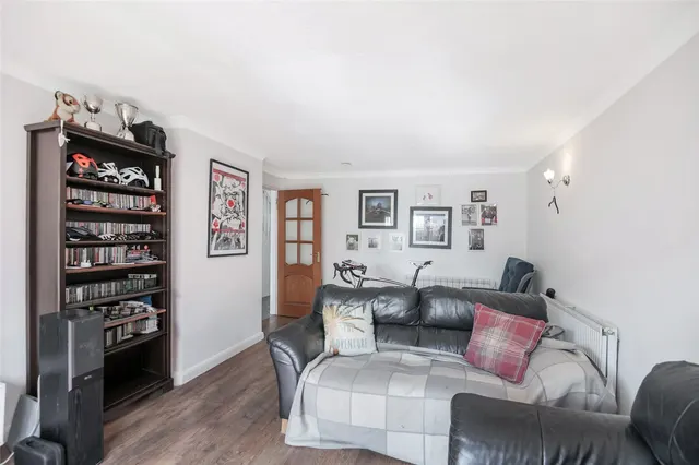Photo 3 — Braeface Road, Cumbernauld, Glasgow, North Lanarkshire, G67